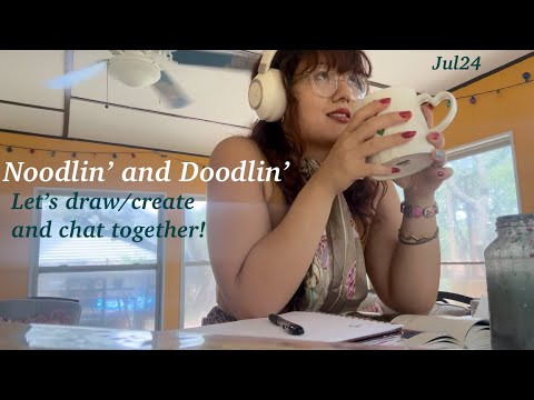 Drawing and chatting! Let’s parallel play!