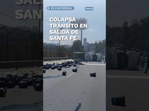 Vuelca camión en autopista México-Toluca; afecta al tránsito en la salida de Santa Fe #shorts