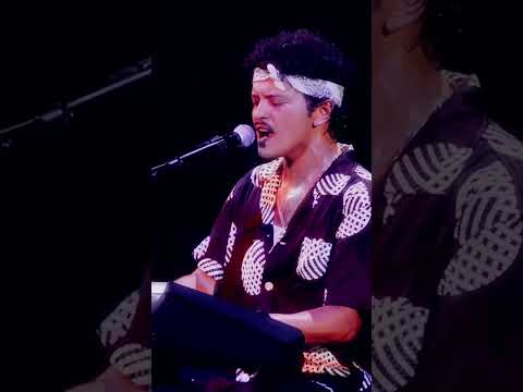 Bruno Mars - Die With A Smile (Jakarta Live)