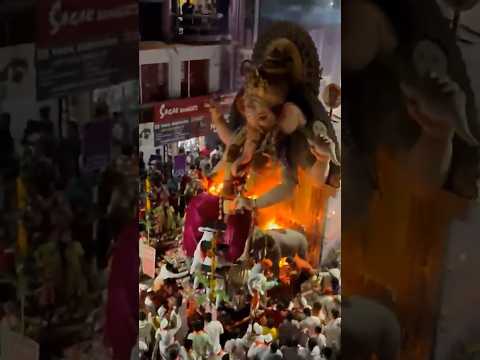 Fire Caught 😲 to Ganapthi unknowingly at Hubli ganapathi visarjan #ganapati #fire #hubli #incident