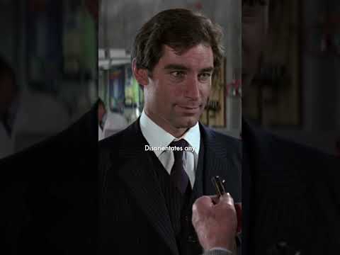 THE LIVING DAYLIGHTS | Bond's Gas Mask Q Briefing