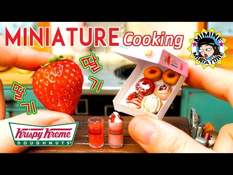 미니어쳐 진짜요리!! 이번엔딸기다!! 크리스피 딸기도넛과 딸기주스 만들기 Miniature Real Cooking - Strawberry donut