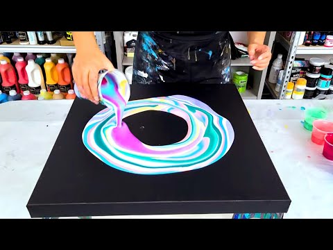 WOW! I Can't Believe Left Over Paints Made This Gorgeous Acrylic Painting! - Acrylic Pouring