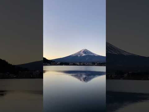 The Famous Peak and Highest Mountain in Japan #helloamazingjapan #shorts #mountfuji #japan