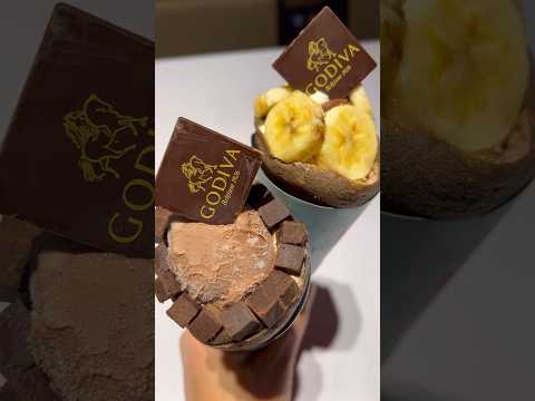 スペシャルクレープ生チョコレート　#godiva crepe #godiva