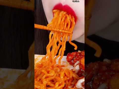 Asmr Eating Spicy Cold Noodles 🔥🤤#shorts