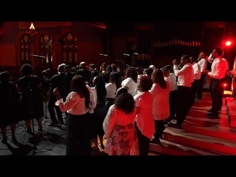 Adrian Dunn - Hallelujah ft. Adrian Dunn Singers (Live at Epiphany Center for the Arts,)