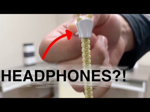 Weird Tech: Glow in the Dark Zipper Earbuds