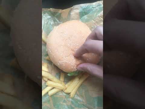 Yummy Burger 🍔 from Burger kings #burger #veganburger #shorts #shortsr #Youtubeshort