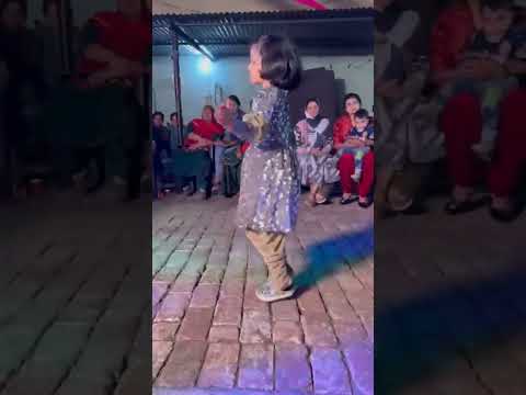 Thumak Thumak 🎊🥳🥳✨️ #shorts #thumakthumak #phadi #shadi #dance #viral #trending