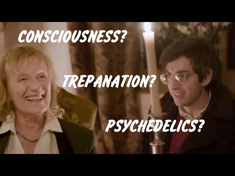 Hamilton Morris and Amanda Feilding have a 🔥 FIRESIDE CHAT 🔥