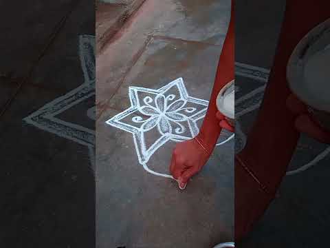 #shortsvideo#rangoli#margalikolam#appartmentkolam#dailyrangoli#beginners#pongalkolam#lakshmi's kolam