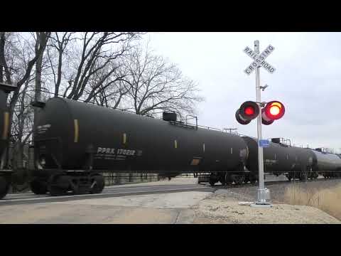 Hemstock Rd. Grade Crossing #2 (Flagg Center, IL) 12/12/22