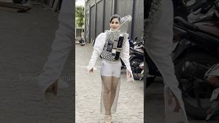 😳 What⁉️ 25kg Gadget loaded #dress of #urfijaved is eye-catching #shorts