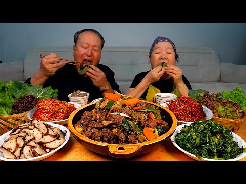 Korean Beef Bulgogi, Stir-fried mushroom, seasoned spinach - Mukbang eating show