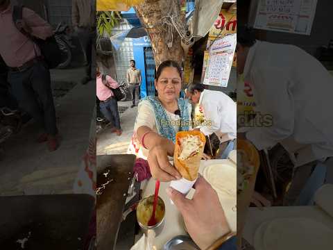 Unique Streetfood Of Gujrat