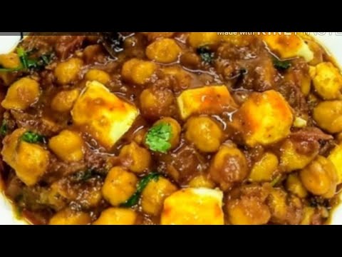 ऐसे बनाएं पनीर छोले मसाला के मुंह से स्वद न जाए / Paneer Chole masala / The Fatima's Kitchen Recipe