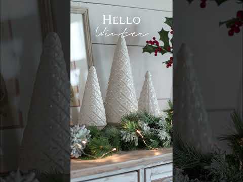 I’m Obsessed with These Cozy Countryside Christmas Decorations | Rustic Holiday Charm