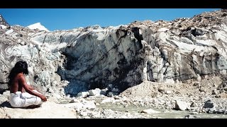 INTERVIEW WITH A SADHU LIVING INSIDE A CAVE IN THE HIMALAYAS