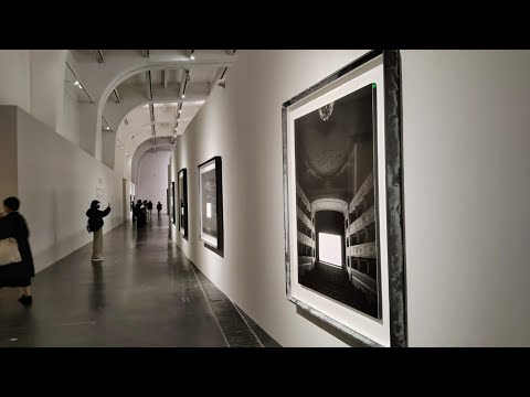 Hiroshi Sugimoto's largest retro exhibition & at UCCA Contemporary Art Museum, Beijing _Photography