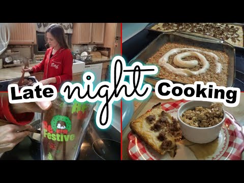 EASY Overnight Holiday Breakfasts 🎄 Cinnamon Roll Overnight Oats & Sausage Gravy Breakfast Pizza