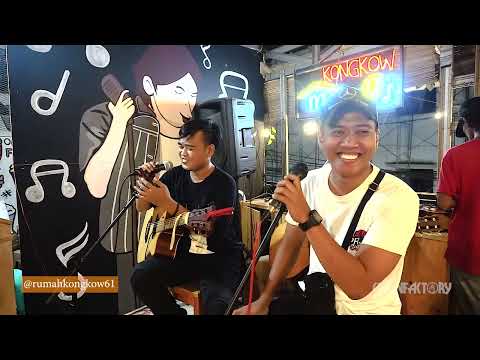 RUNGKAD x MARI BERCINTA x BILA NANTI x SAAT KAU PERGI ( LIVE MUSIC ) RUMAH KONGKOW