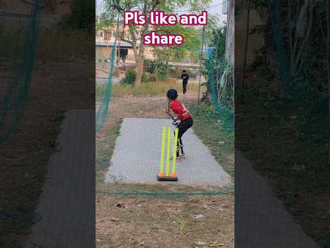 Little master batting practice #cricket #viralshort #teamindia #youtubeshorts #youtube