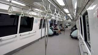 驚愕の広さを誇るシンガポールの地下鉄「MRT」車内　Inside of Singapore MRT is very wide