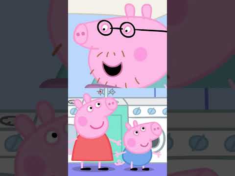 Peppa Pig goes on a Family Vacation! ☀️ | Nick Jr. #shorts