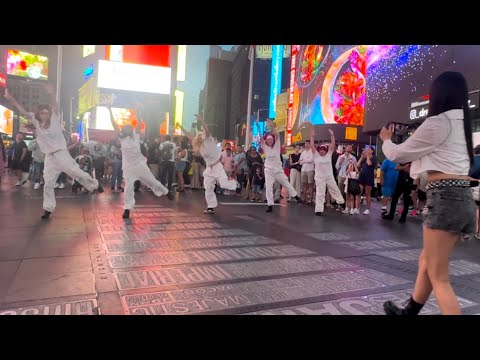 [K-POP IN PUBLIC | SIDECAM] NewJeans (뉴진스) - 'Supernatural' Dance Cover | TIMES SQUARE