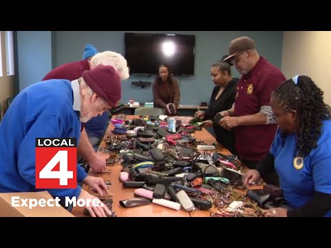 Go 4 It: Metro Detroit event collects eyeglasses, hearing aids despite frigid temps