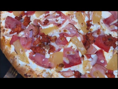 Pizzas con queso Oaxaca por los rumbos de ecaterror