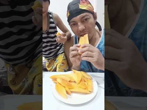 yummy papaya #entertainment #hungry #funny #mukbang #food #funcontent #shorts