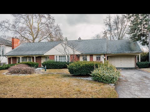 I Found an ABANDONED 1960s Dream Home FROZEN IN TIME! POWER STILL ON!