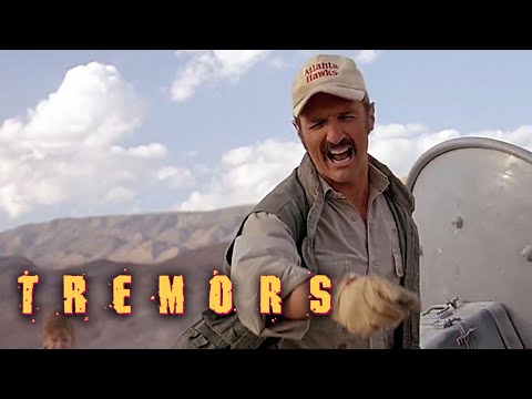 "I Wouldn't Give You a Gun if it was World War 3!" | Tremors (1990)