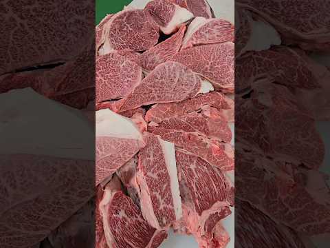 近江牛のウデを分割して色んな断面を見せてみた🥩beef