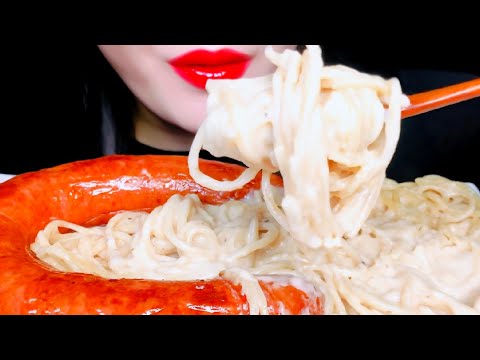 ASMR Creamy White Sauce Spaghetti Sausage Eating Vlog 크리미 화이트 소스 스파게티 소시지 먹기 @honeylipasmr