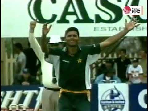 Abdul Razzaq Single Handedly defeated India With Super All Round Effort in Hobart 2000