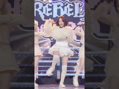 MR REMOVED | REBEL HEART - IVE 250117 Music Bank #ive #rebelheart #yujin #liz #wonyoung #rei