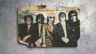 The Traveling WIlburys - Not Alone Any More (Official Visualizer)