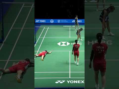 Smash diluar dugaan #shorts #shortsvideo #sports #sportsnews #badminton #badmintonindonesia