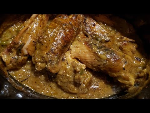 Turkey Wings & Gravy In A Slow Cooker: Slow Cooked Smothered Turkey Wings