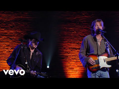 Brooks & Dunn - Proud of the House We Built (Clear Channel Stripped 2007)