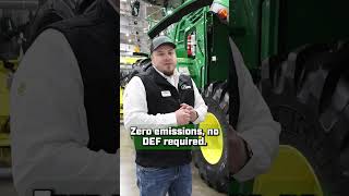 The John Deere 9700 Self-Propelled Forage Harvester's 18-liter engine package doesn't require DEF.