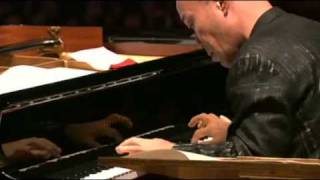 久石讓 Joe hisaishi Live - One Summer's Day (from Spirited Away)