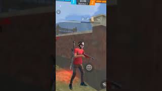 Free fire max mp40 1vs3 clutch #shortsfeed #freefire #ffclutch #ff1v3#shortvideo#viralvideo #youtube