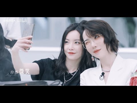 刘恋 ✖️ 于文文 V.2 【跟刘恋这么聪明的女孩谈恋爱，是什么感觉】