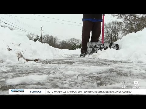 A Lincoln Heights woman was trapped in the snow. Then her neighbors came knocking.