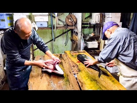 The preparation for the popular restaurant, which begins at 3:00 a.m., is amazing!