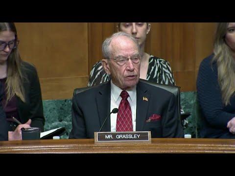 Grassley Advocates for Child Welfare Improvements, Seeks Insights at Finance Committee Hearing